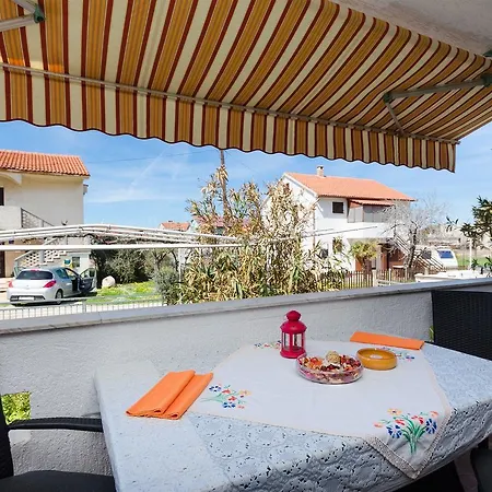Apartments Branka Punat Exterior photo